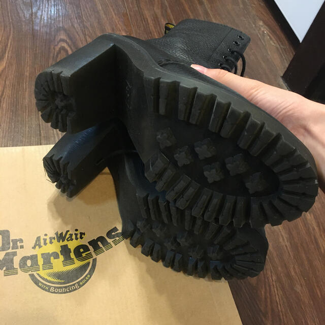 Dr.Martens(ドクターマーチン)のドクターマーチン 9cmヒール おまけ付き レディースの靴/シューズ(ブーツ)の商品写真