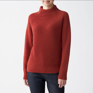 ムジルシリョウヒン(MUJI (無印良品))のヤク入りウール畦編みモックネックセーター　婦人Ｌ・赤　レッド(ニット/セーター)
