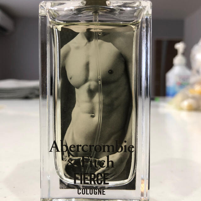 Abercrombie&Fitch(アバクロンビーアンドフィッチ)のアバクロ　フィアースオーデコロン＋おまけ コスメ/美容の香水(香水(男性用))の商品写真