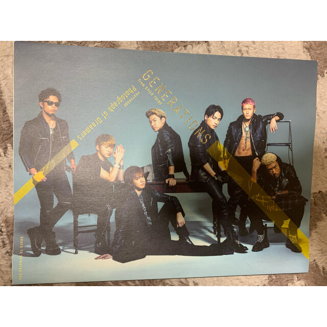 GENERATIONS(ジェネレーションズ)のＧＥＮＥＲＡＴＩＯＮＳ　ｆｒｏｍ　ＥＸＩＬＥ　ＴＲＩＢＥ　ＰＨＯＴＯＢＯＯＫ　Ｐ エンタメ/ホビーの本(アート/エンタメ)の商品写真