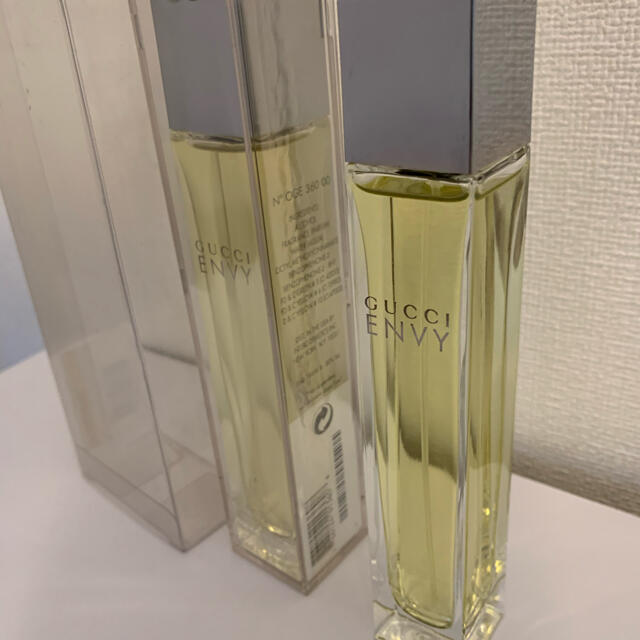 Gucci(グッチ)のグッチ エンヴィ 香水 GUCCI ENVY 50ml 2本セット コスメ/美容の香水(香水(女性用))の商品写真