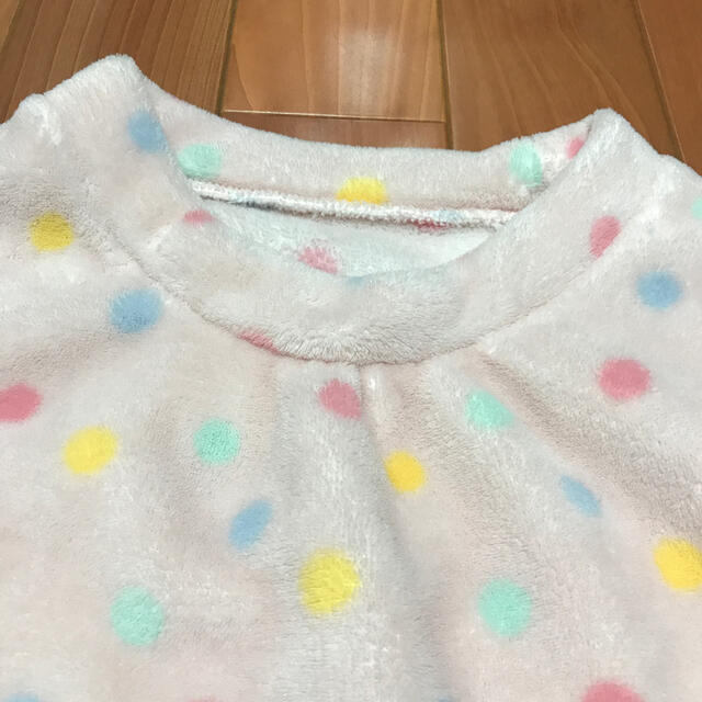 GU(ジーユー)のGU  キッズ　パジャマ　110cm  上のみ キッズ/ベビー/マタニティのキッズ服女の子用(90cm~)(パジャマ)の商品写真