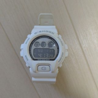 ジーショック(G-SHOCK)のG-shock ホワイト 小キズ等有り(腕時計(デジタル))