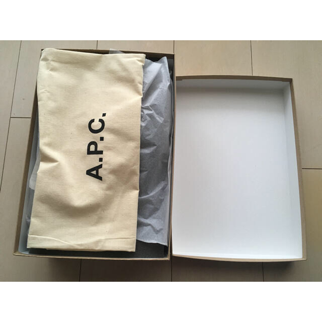 A.P.C - 新品未使用 A.P.C レザーレースアップシューズの通販 by tan's ...