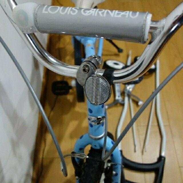 LOUIS GARNEAU(ルイガノ)のえりちxxx様専用  ルイガノ16インチ おまけつき 子供自転車 キッズ/ベビー/マタニティの外出/移動用品(自転車)の商品写真