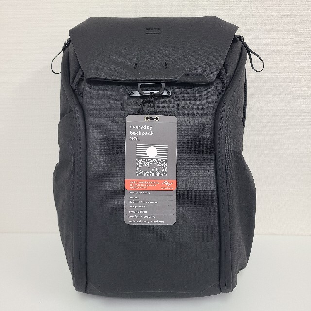 新品未使用★ピークデザイン エブリデイバックパック 30L V2 黒 スマホ/家電/カメラのカメラ(ケース/バッグ)の商品写真