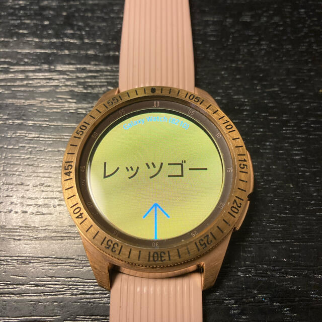 Galaxy(ギャラクシー)の【美品】Galaxy Watch 42mm Rose Gold国内正規品 スマホ/家電/カメラのスマホアクセサリー(その他)の商品写真