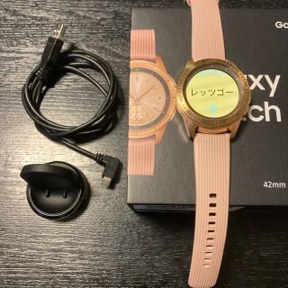 ギャラクシー(Galaxy)の【美品】Galaxy Watch 42mm Rose Gold国内正規品(その他)