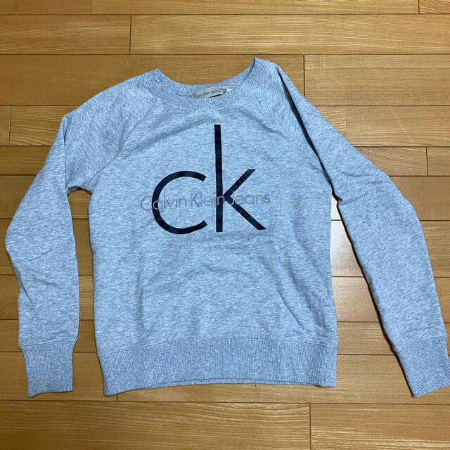 Calvin Klein(カルバンクライン)のSale! カルバンクライン　トレーナー レディースのトップス(トレーナー/スウェット)の商品写真