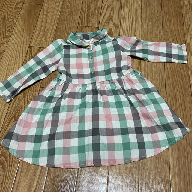 H&M(エイチアンドエム)の女の子服 キッズ/ベビー/マタニティのベビー服(~85cm)(ワンピース)の商品写真