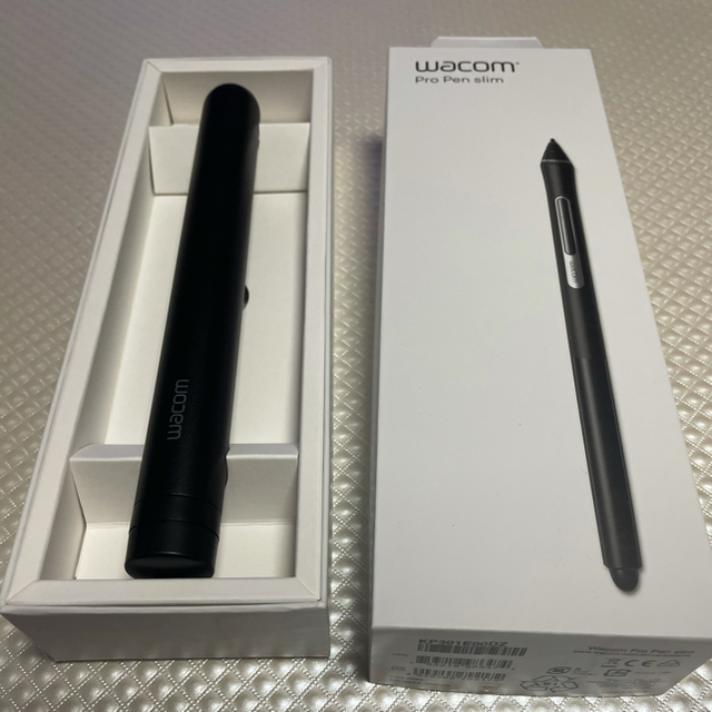 Wacom(ワコム)のCINTIQ 13HD 液タブ DTK-1301/K0【未使用スリムペン付】 スマホ/家電/カメラのPC/タブレット(PC周辺機器)の商品写真