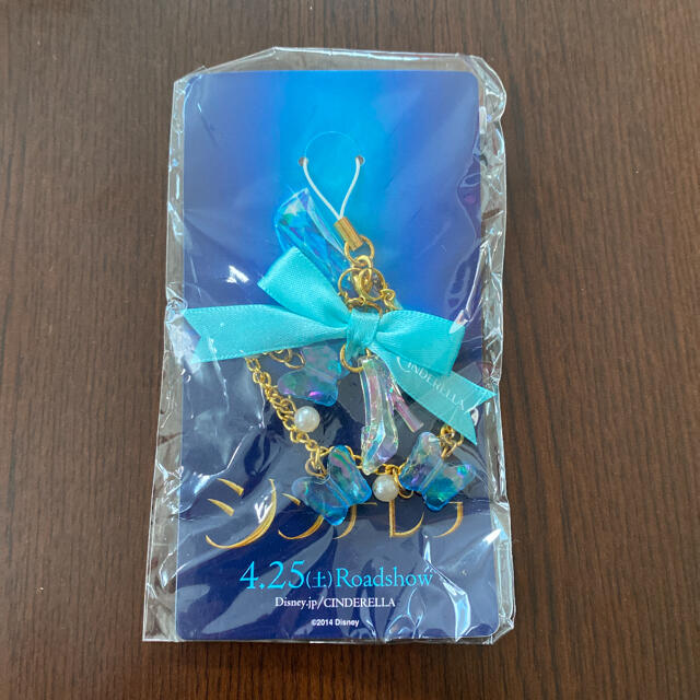 ストラップ シンデレラ ガラスの靴 ディズニーの通販 By Toy House ラクマ ストラップ シンデレラ ガラスの靴 ディズニーの通販 By Toy House ラクマ