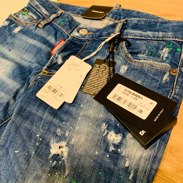 DSQUARED2(ディースクエアード)の定価82,500円❗️新品・未使用❗️ディースクエアード  デニム レディースのパンツ(デニム/ジーンズ)の商品写真