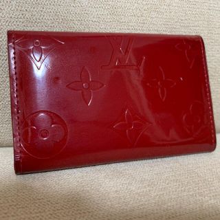 ルイヴィトン(LOUIS VUITTON)のこぶちゃん様専用　ルイヴィトン  ヴェルニ　キーケース　赤(キーケース)