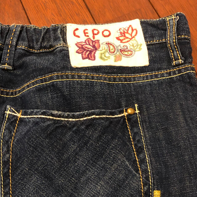 CEPO(セポ)の値下げ　cepo デニムパンツ インディゴ L レディースのパンツ(デニム/ジーンズ)の商品写真