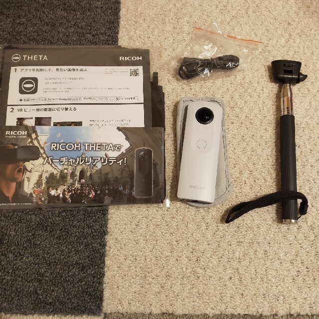 美品 RICOH THETA 360度 カメラ