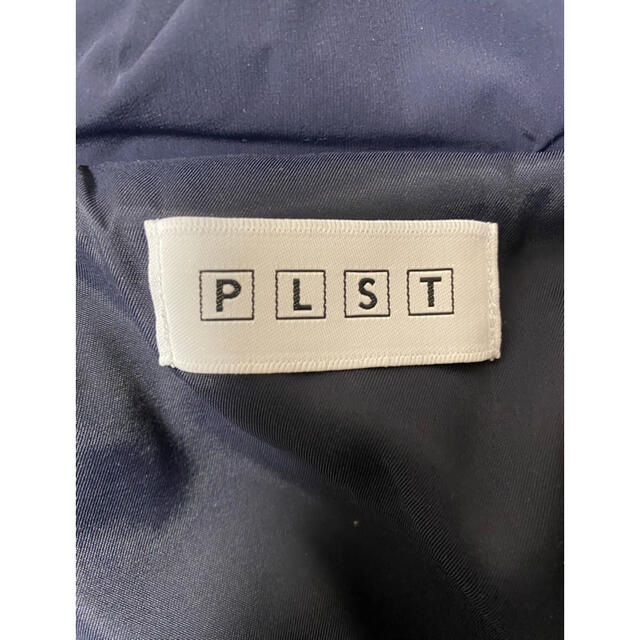 PLST(プラステ)のPLST ナイロンフードダウン ネイビーM レディースのジャケット/アウター(ダウンコート)の商品写真