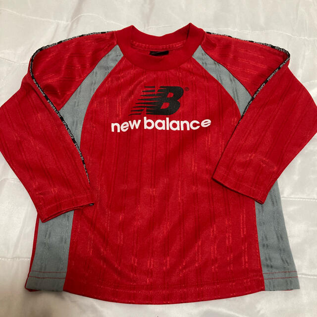 New Balance(ニューバランス)のニューバランス　長袖 長袖Tシャツ 長袖シャツ 長袖　100 男の子　スポーツ キッズ/ベビー/マタニティのキッズ服男の子用(90cm~)(Tシャツ/カットソー)の商品写真