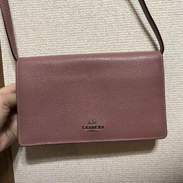 COACH(コーチ)のCOACH  ショルダー　バッグ　コーチ レディースのバッグ(ショルダーバッグ)の商品写真