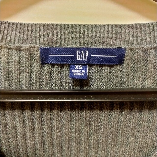 GAP(ギャップ)の【美品】GAP　ダークグレーニット レディースのトップス(ニット/セーター)の商品写真