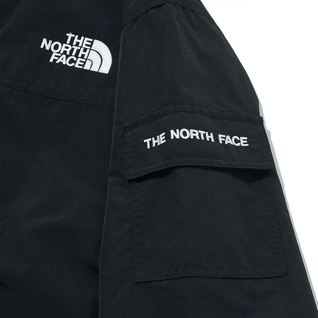 THE NORTH FACE(ザノースフェイス)の未使用 ノースフェイス 韓国限定 WIND FREE JACKET Lサイズ メンズのジャケット/アウター(マウンテンパーカー)の商品写真