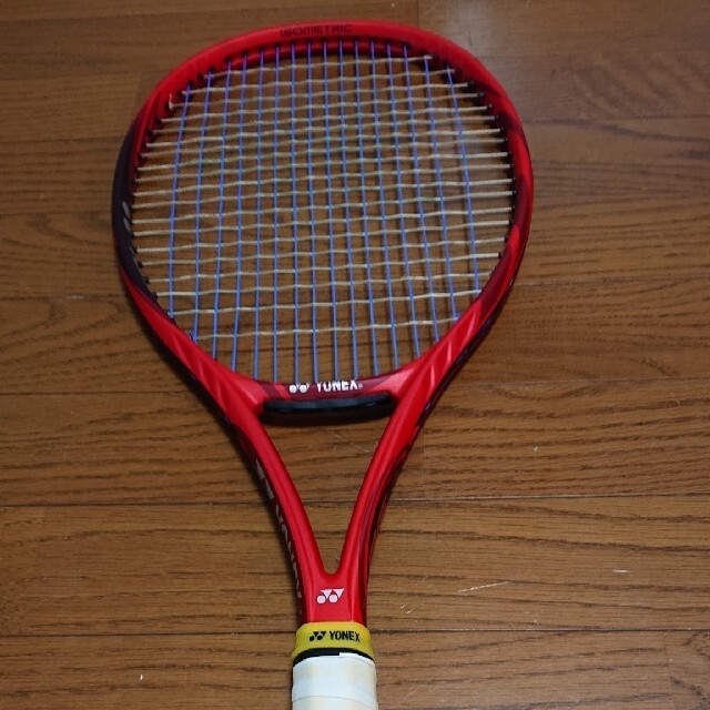 YONEX VCORE 98 フレームレッド スポーツ/アウトドアのテニス(ラケット)の商品写真