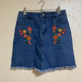 ハニーズ(HONEYS)のhoneys デニムミニスカート 花柄刺繍(ミニスカート)