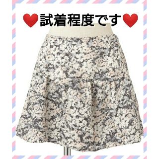 シュープリームララ(Supreme.La.La.)の試着程度♪ SUPREME.LALA シュープリームララ 花柄 スカート(ミニスカート)