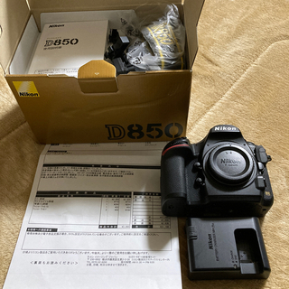 ニコン(Nikon)のNikon D850 本体(デジタル一眼)