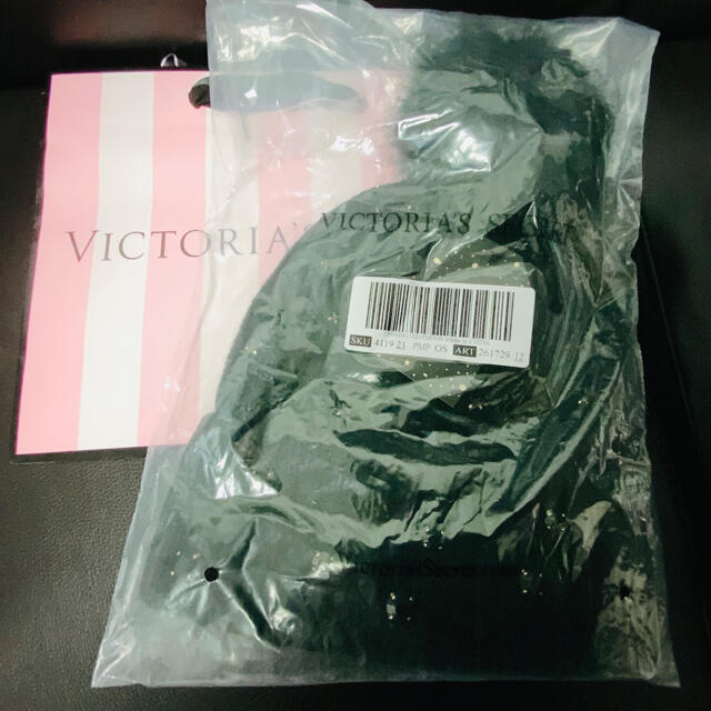 Victoria's Secret(ヴィクトリアズシークレット)のVictoria’s Secret PINK 帽子♡ レディースの帽子(ニット帽/ビーニー)の商品写真