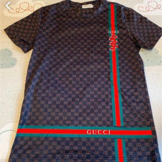 グッチ(Gucci)のGUCCI Tシャツ　蛇柄　新品未使用(Tシャツ/カットソー(半袖/袖なし))