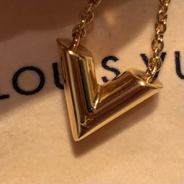 LOUIS VUITTON(ルイヴィトン)のa様専用LOUISVUITTON ネックレス レディースのアクセサリー(ネックレス)の商品写真