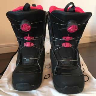 サロモン(SALOMON)のSALOMON スノーボードブーツ　レディース(ブーツ)