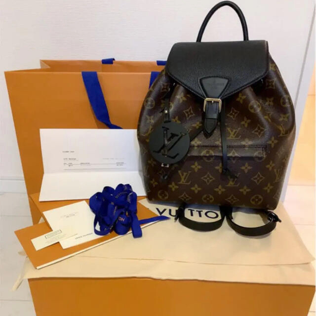 LOUIS VUITTON(ルイヴィトン)の【新品】ルイヴィトン✨モノグラム モンスリ NMPM ノワール バッグパック レディースのバッグ(リュック/バックパック)の商品写真