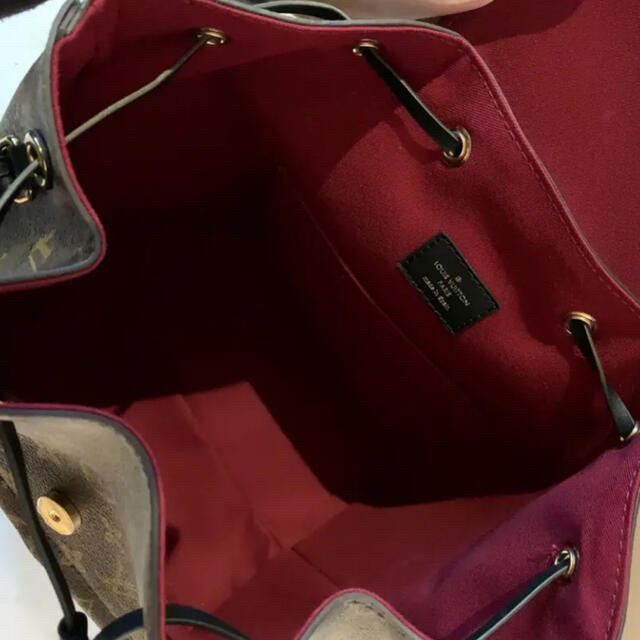 LOUIS VUITTON(ルイヴィトン)の【新品】ルイヴィトン✨モノグラム モンスリ NMPM ノワール バッグパック レディースのバッグ(リュック/バックパック)の商品写真