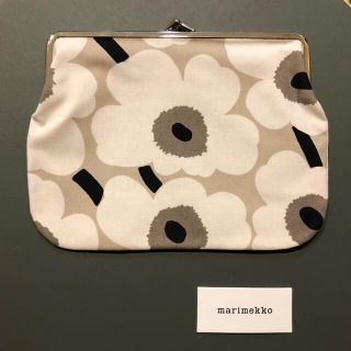 マリメッコ(marimekko)の早い者勝ち！　新品　マリメッコ　ポーチ　がま口　ベージュ　ウニッコ(ポーチ)