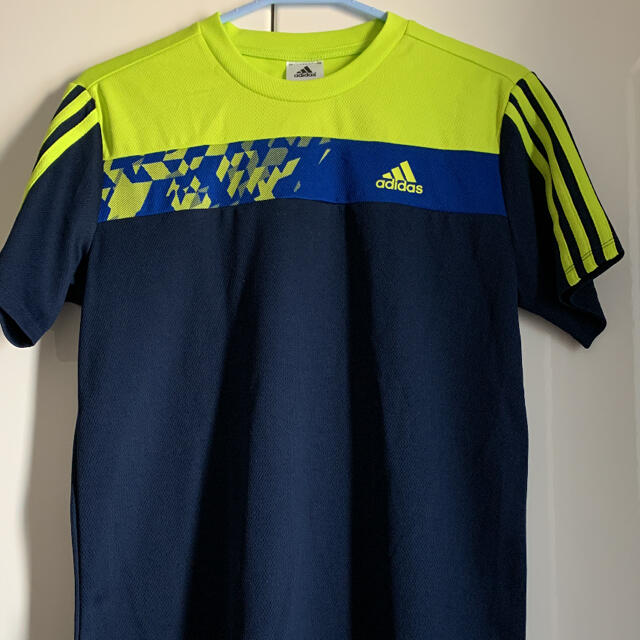 adidas(アディダス)のnew  adidas Tシャツ&パンツ　セット　160 スポーツ/アウトドアのサッカー/フットサル(ウェア)の商品写真