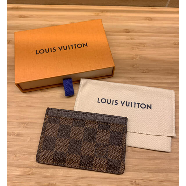 LOUIS VUITTON(ルイヴィトン)のLOUIS VUITTON カードケース レディースのファッション小物(名刺入れ/定期入れ)の商品写真