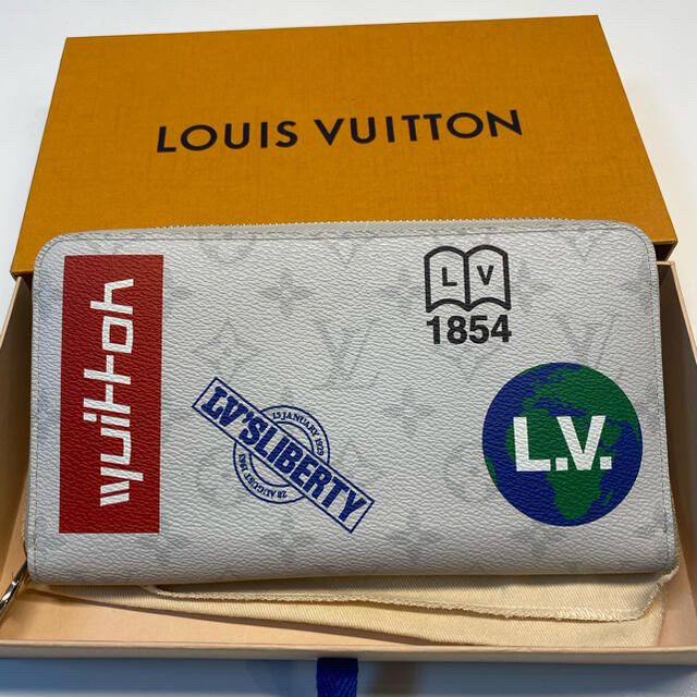 LOUIS VUITTON(ルイヴィトン)のルイヴィトン　財布　ヴァージル　白 メンズのファッション小物(長財布)の商品写真