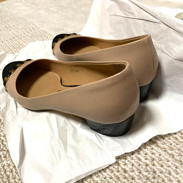 Salvatore Ferragamo(サルヴァトーレフェラガモ)のフェラガモパンプス ハーフラバー新品 レディースの靴/シューズ(ハイヒール/パンプス)の商品写真