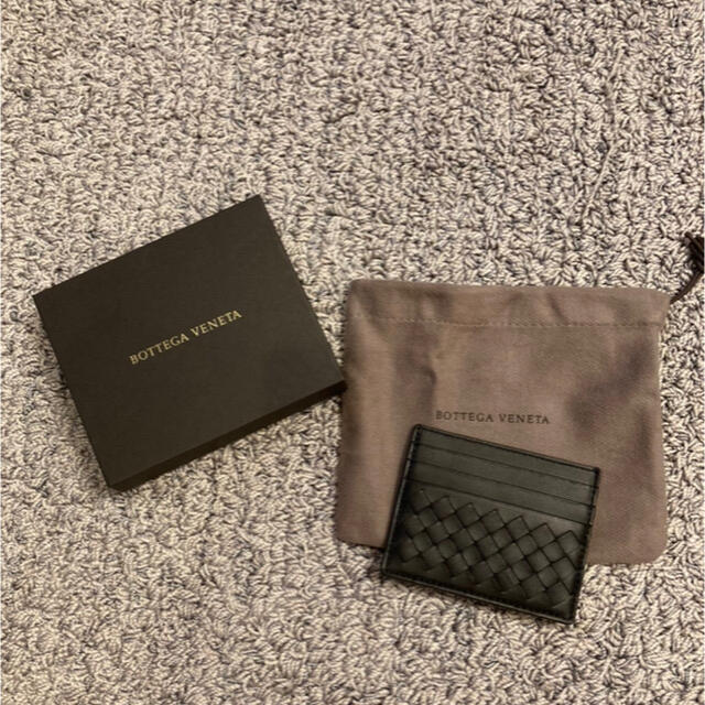 Bottega Veneta(ボッテガヴェネタ)のBOTTEGA VENETA  ボッテガヴェネタ　定期入れ　スマートウォレット メンズのファッション小物(名刺入れ/定期入れ)の商品写真