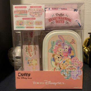 ダッフィー(ダッフィー)の新品未開封♡東京ディズニーシー♡ダッフィー ＆フレンズお弁当グッズ♡完売品(キャラクターグッズ)