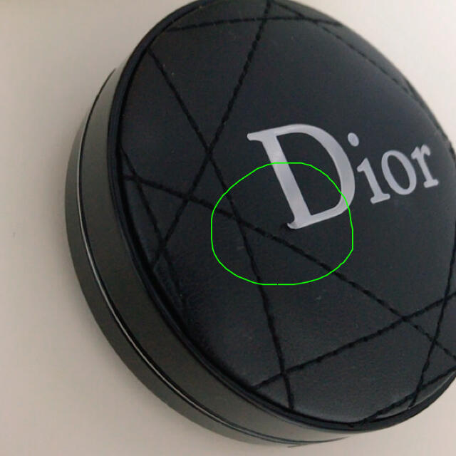 Dior(ディオール)の❣️お値段交渉OK❣️ディオールスキン フォーエヴァー クッションケース コスメ/美容のメイク道具/ケアグッズ(ボトル・ケース・携帯小物)の商品写真