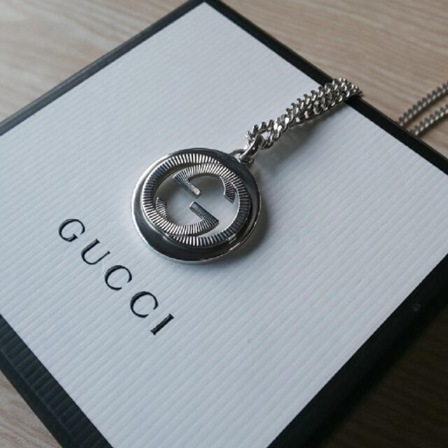 Gucci(グッチ)のGUCCI ギョーシェ ネックレス メンズのアクセサリー(ネックレス)の商品写真