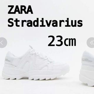 ザラ(ZARA)のZARA Stradivarius ホワイトスニーカー 23㎝ 厚底スニーカー(スニーカー)