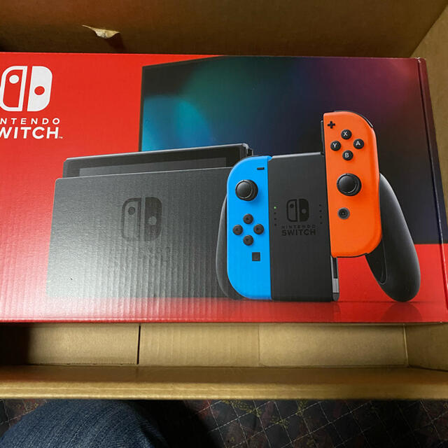 新品　任天堂　スイッチ　JOY-CON(L) ネオンブルー/(R) ネオ