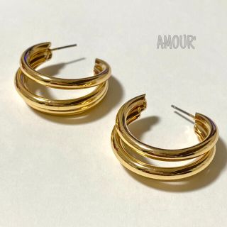 アダムエロぺ(Adam et Rope')のthree hoop pierce〈GOLD〉(ピアス)