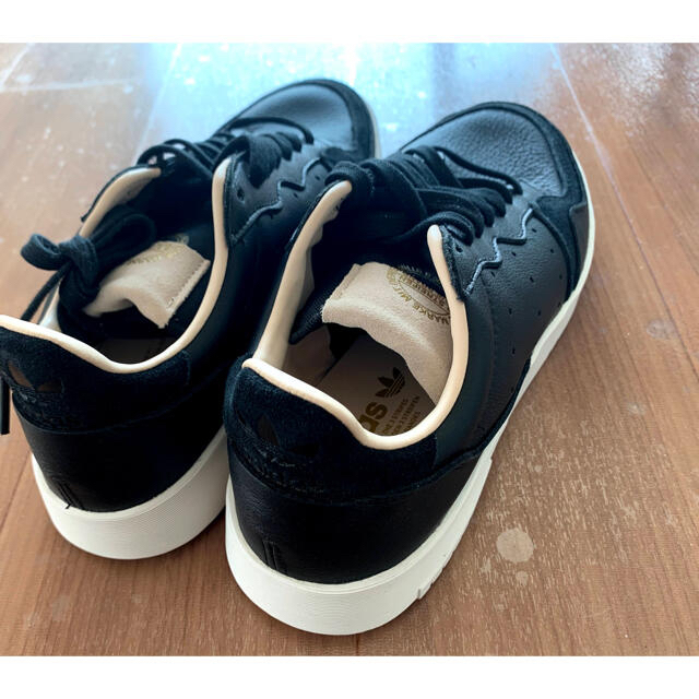 未使用 アディダス スーパーコート CORE BLACK
