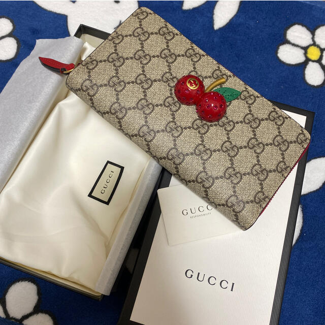 即納】 Gucci - チェリー(さくらんぼ) ジップアラウンドウォレット 長