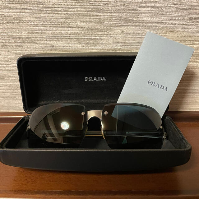 PRADA(プラダ)の最終値下げ！PRADA サングラス メンズのファッション小物(サングラス/メガネ)の商品写真